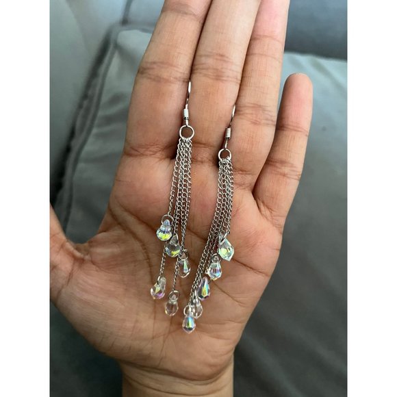 Long Aurora borealis earrings silver chain iridescent rainbow chandelier - Picture 2 of 4